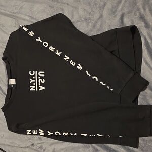 H&M Black Graphic Sweatshirt Size S